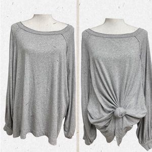 Free People She’s Everything long sleeve Tee sz small